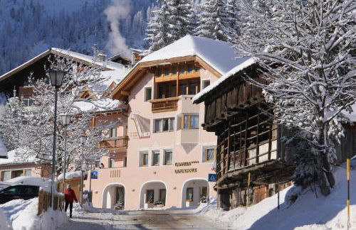 Garni Criss - Foto 19