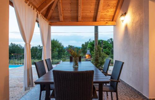 Vila Nira Radonić - Foto 37