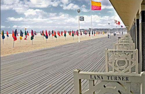 Studio Deauville-Les Marinas,vue mer et bassin - Photo 12