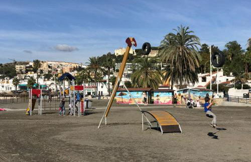 Malaga Beach House, 2 city bikes, 2 children's bikes, WiFi, BIG terrace, BBQ, Family, Childfriendly - Photo 55