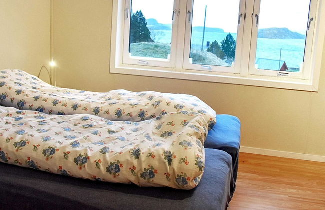 8 Person Holiday Home in Revsnes - Foto 4