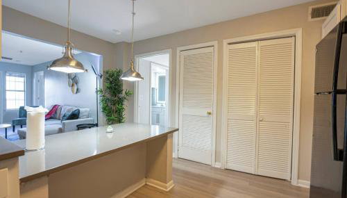 Central 9-Person Apt w/ WiFi, Near Downtown Austin - Foto 3, Other