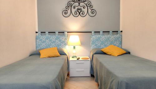 Sardinian Cottage, 150m from the sea, private Garden - Foto 2