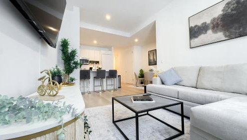 Stylish 3BR Luxury Retreat in the Heart of FiDi - Photo 3