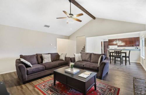 cozy house Saginaw TX 3BR 2BA Sleeps 10 just 12 minutes downtown fort worth - Foto 8