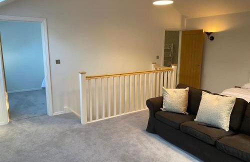 The Lodge - Photo 10