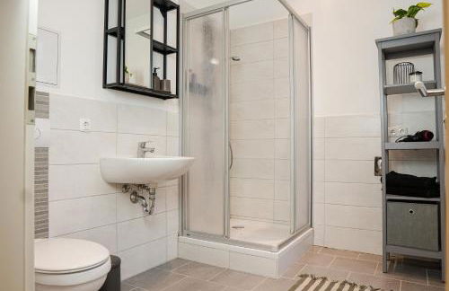 HOMY I Stilvolles Apartment Gohlis Netflix & W-LAN - Foto 4