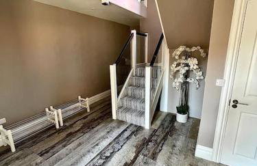 Luxury house with pool and hot tub - sleeps 16 - Foto 9