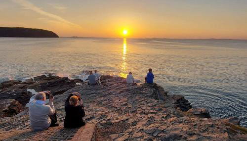 Ocean View Apartment with Sea Views & Terrace, Little Haven - Foto 4