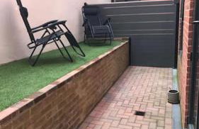 Central Camberley Apartment - Parking - Garden - Foto 2