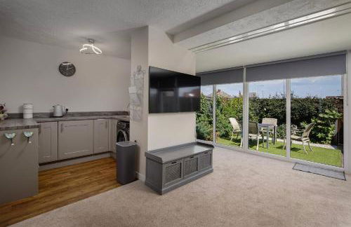 The Beachcomber - seafront, free parking, free wifi - Foto 16