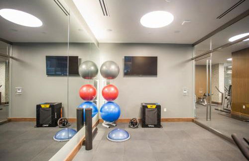 Fairfax 2br w pool elevator nr bus stops WDC-776 - Foto 20