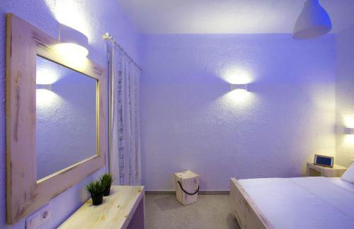 Pahivouni Studios & Suites - Photo 63