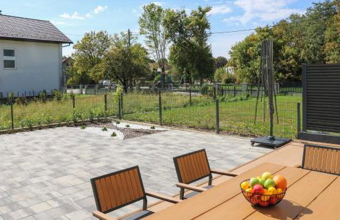 Amazing Home In Kerestinec With Wifi - Foto 10