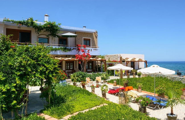 SEAesta Beach Studios - Photo 25