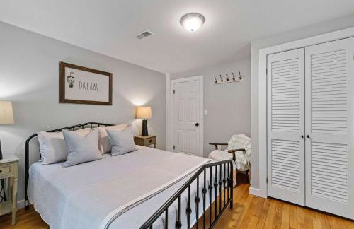 Post & Beam - SHARED 4 Bedroom 1 Bath Home On Pond - Shared 4 Bedrooms Available - Foto 36