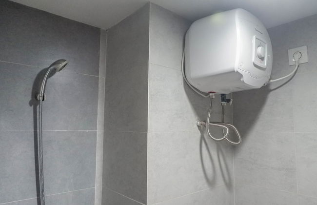 Modern Cozy Studio Apartment at Taman Melati - Photo 9