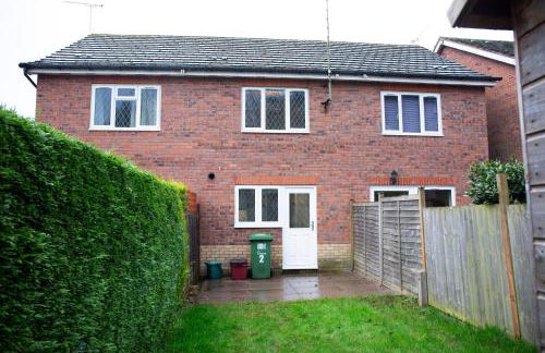 Reeve House - 2-Bed - FREE Parking & Wi-Fi - Foto 28