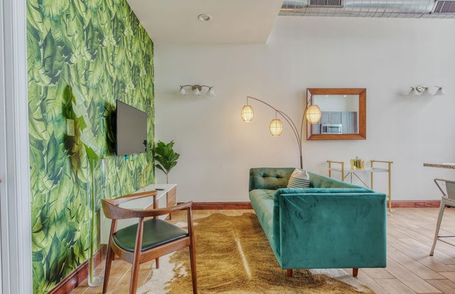 Sosuite 2BR Penthouse w W D Gym On-site Bar - Foto 7