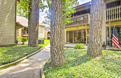 Walden Golf Course Condo Near Lake Conroe! - Foto 22