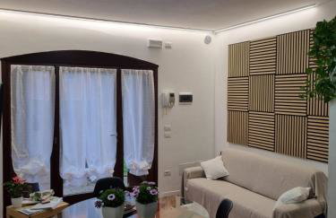 Villa Trevisi - APARTMENT-free parking-electric car station - Foto 19