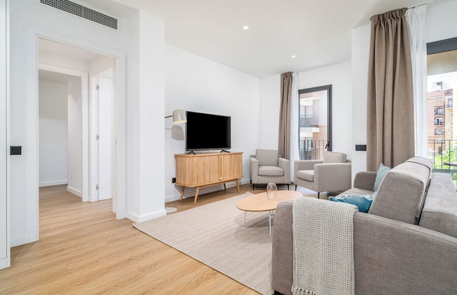 Limehome Barcelona Plaça Pirineus - Foto 35