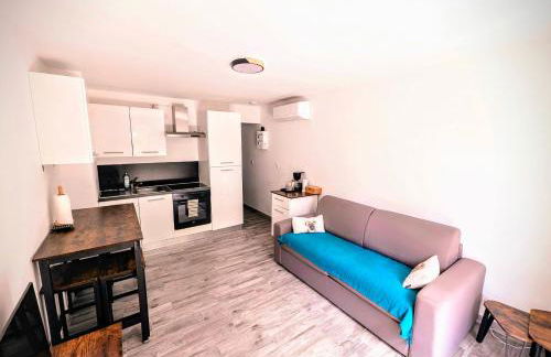 Le Gîte d'Entressen studio Piscine Jeux & Pétanque Istres Miramas - Foto 6