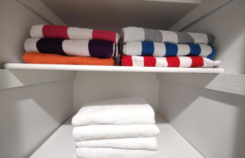 Spacious Upadated 2 King Beds Pets Welcome With Large Private and Fenced Yard Minutes to Beaches - Foto 39