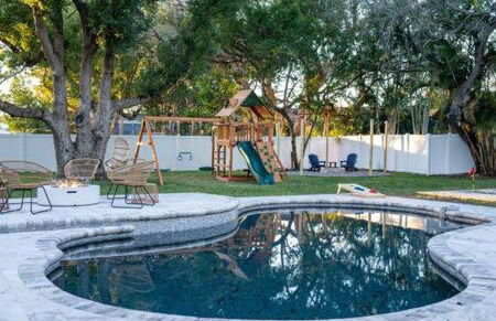 1 Mile to Honeymoon Island ~Heated Pool ~Putt Putt - Foto 1