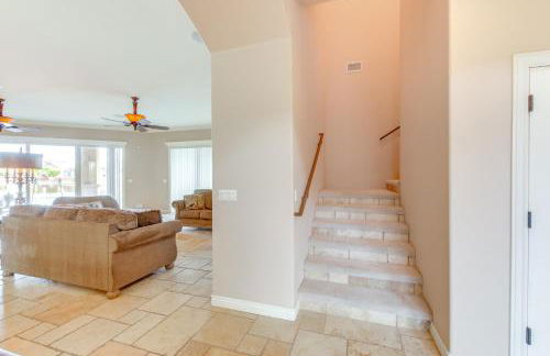 Spacious Luxe Home with Lake Access in Fort Mohave! - Foto 17