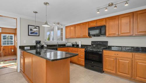 Pleasant Lake Cottage- HAR-PLA424 - Foto 3