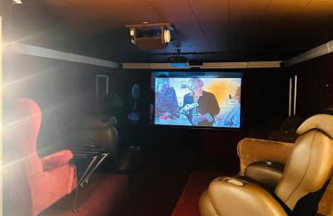 Luxurious Reading Farms Estate sleeps 46 - Photo 69