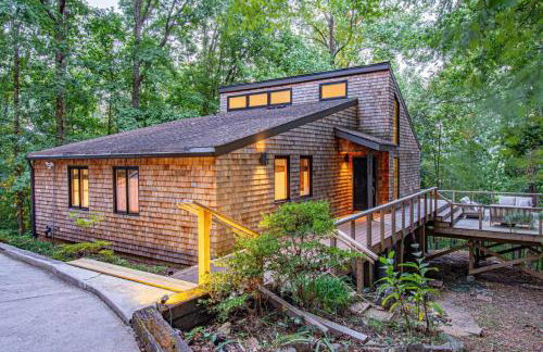 Dream Retreat with Hot Tub, FirePit, Grill and only 15 min to Downtown Chattanooga - Foto 3