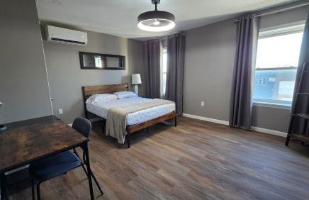 Carey Street - Apt C - Foto 1