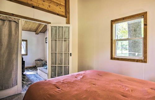 Waterfront Onamia Retreat with Dock and Fire Pit! - Foto 21