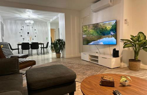 Walkable to SoFi, Intuit Dome, Kia Forum World Cup - Foto 3