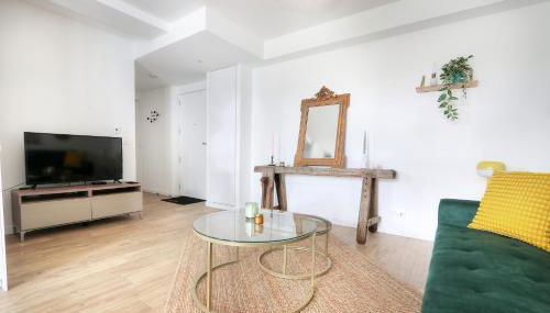 Le Silva - tout confort avec terrasse et parking, métro Via Silva - Foto 3