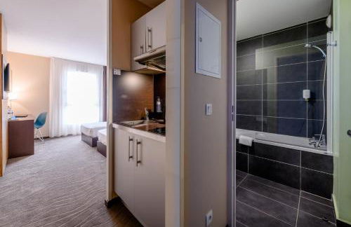 Comfort Aparthotel Bordeaux Begles Arena - Foto 105