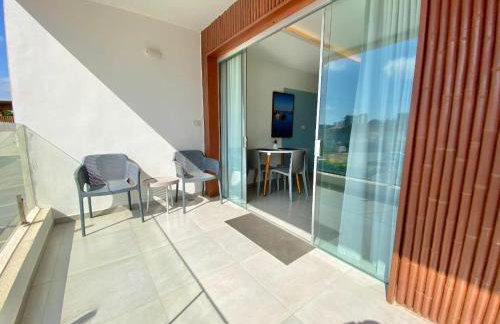 109 - Flat elegante na praia de Jaguaribe - Salvador - Foto 14