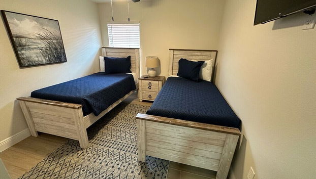 3067bal South Facing Pool & Spa - Free Pool Heat Special!! - Foto 5, Habitación