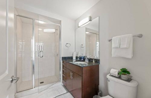 Atlanta Midtown High-Rise Condo With King Bed Free Parking and Balcony With View - Foto 4