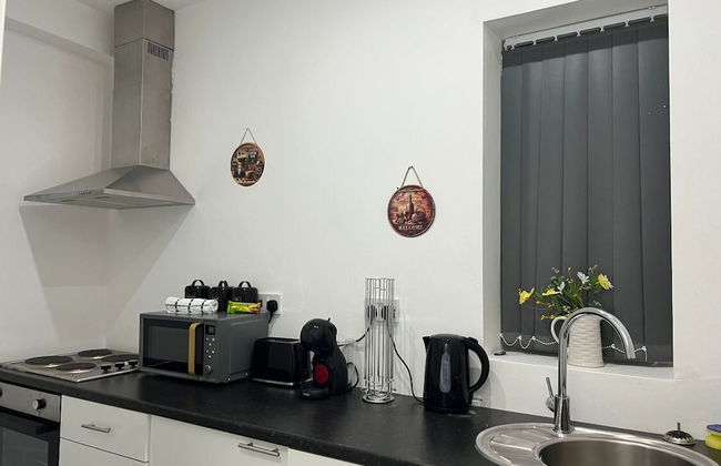 Luton Centrally Located Apartment v Close London Luton Airport - Foto 1