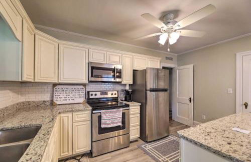 Convenient Jacksonville Home with Yard and Patio! - Foto 12