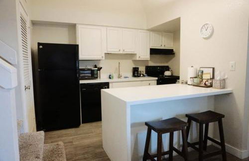 Two Bedroom Loft * Award Winning Beds * Down Town - Foto 3