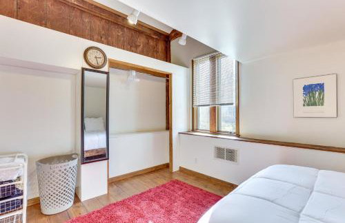 Chagrin Falls Home about 2 Mi to Town! - Foto 15