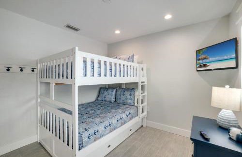 Golf Cart included! Short walk to the Beach on the Peaceful North End - Foto 17