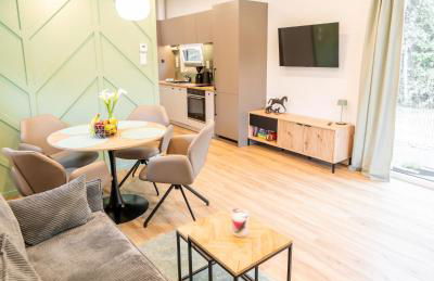 Natursee-Chalet,Spa mit Hot Tub,Jacuzzi,Sauna,Ponyhof,angeln - Photo 5