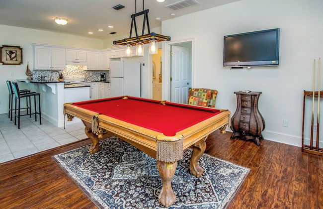 Stunning Views! 9BR Gulf Front Home, Pool, Elevator, Pool Table - Foto 33