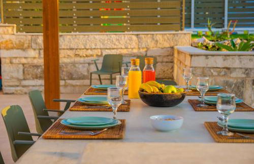 Estella Villa with Pool, Children Area, BBQ & Magnificent Views! - Photo 53