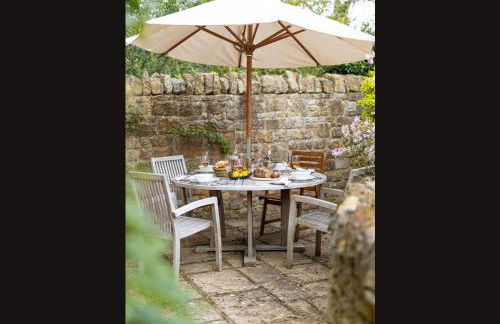 Wisteria Cottage , Pretty Cotswold Cottage close to Chipping Campden - Photo 29